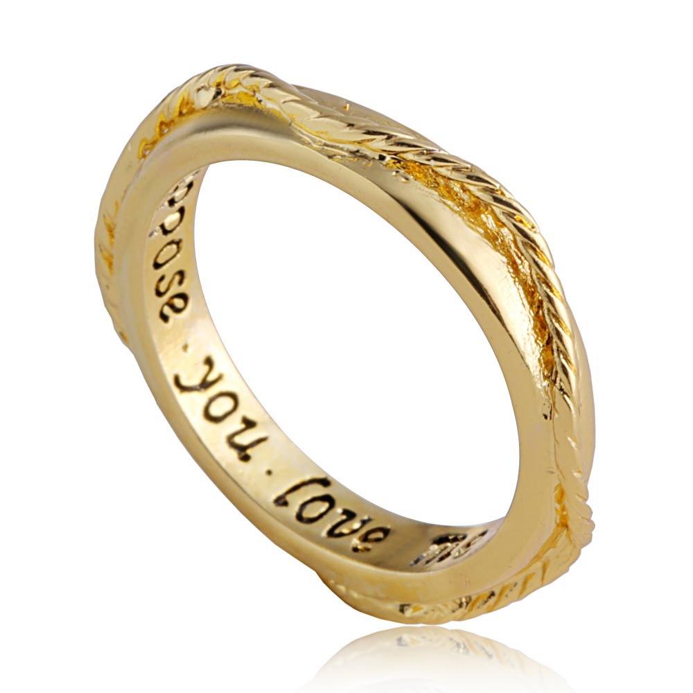 Bí Mật Ẩn Trong Lòng Nhẫn Cưới