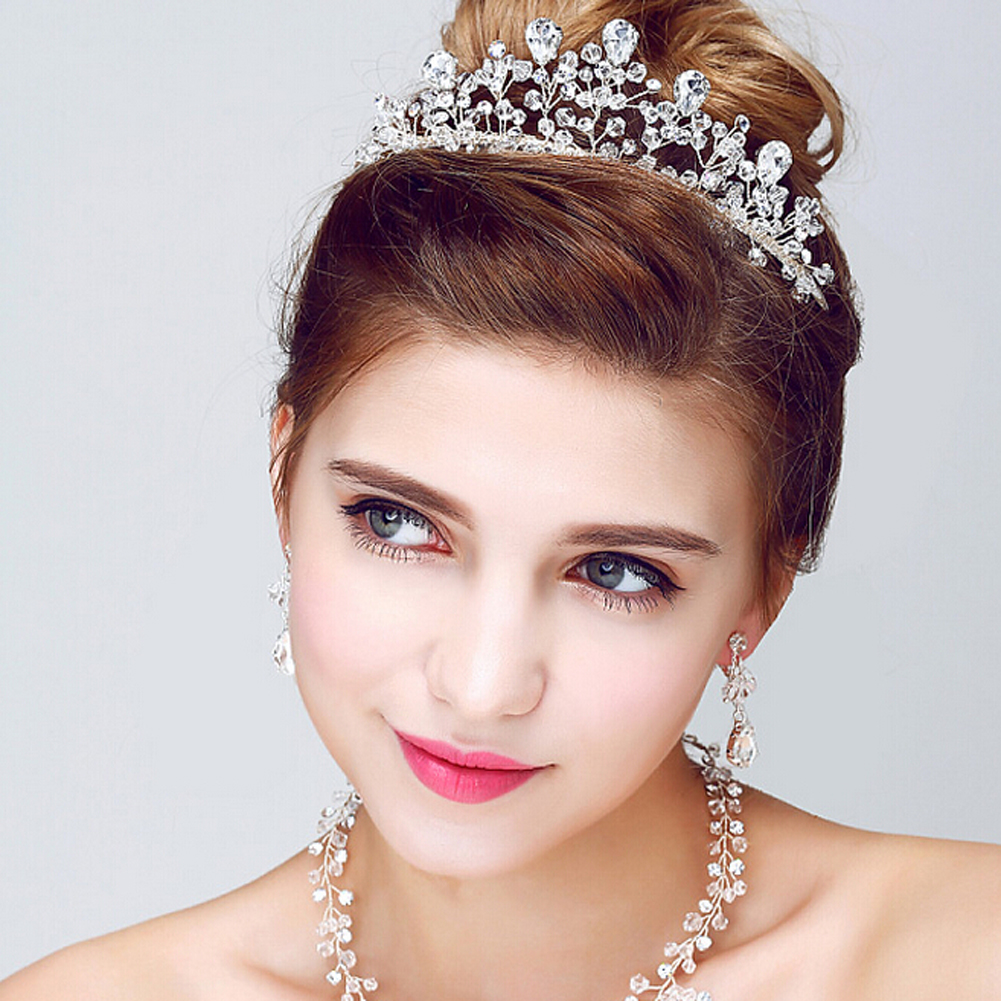 Mách Nhỏ Cô Dâu Cách Chọn Hoa Tai Cưới