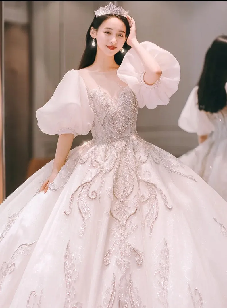 váy cưới cho dáng người quả lê