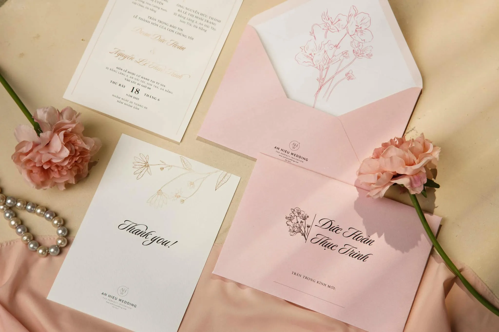 Nội Dung Thiệp Cưới: Chuẩn Bị Trang Trọng, Đúng Lễ Nghĩa.