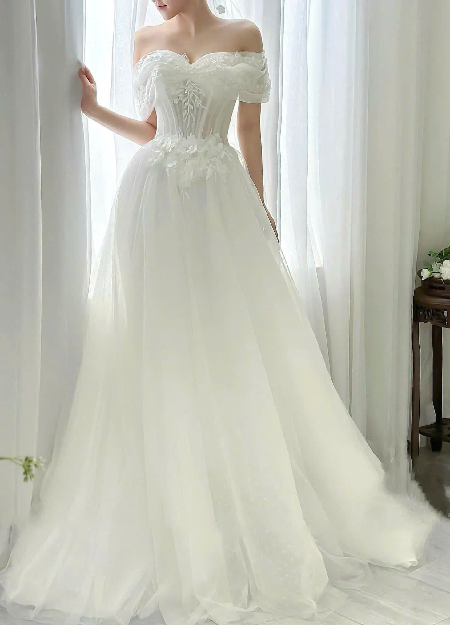 váy cưới chữ A