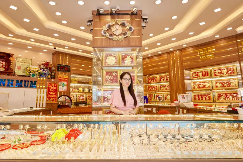 đ&agrave;o tạo mở hiệu v&agrave;ng