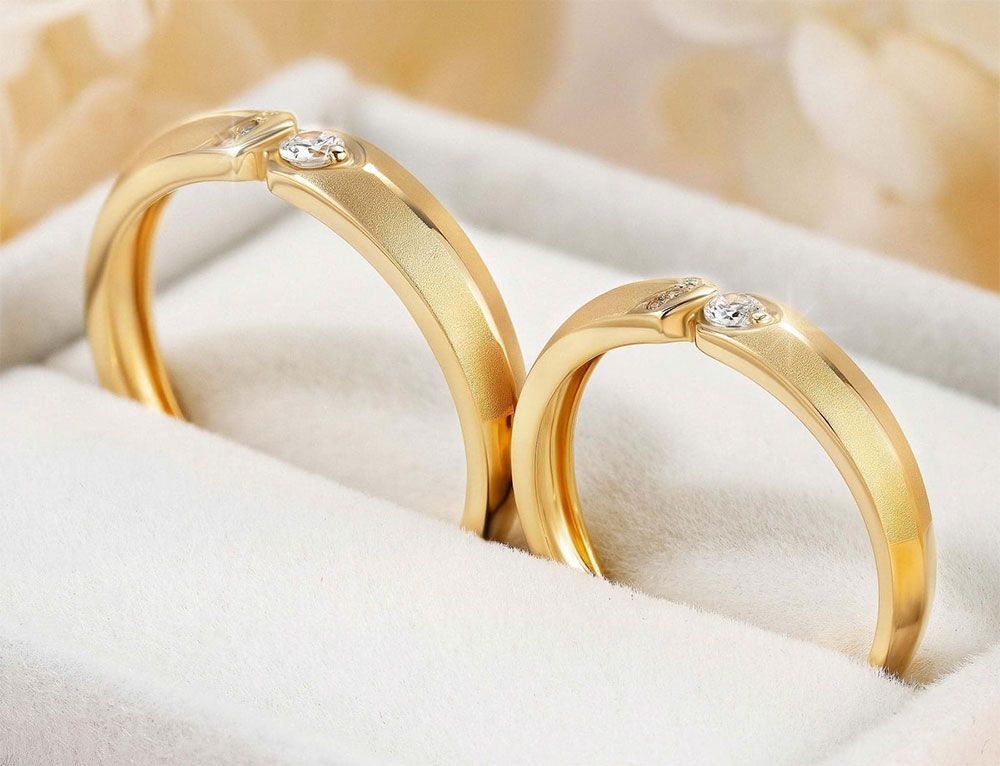 Nên Mua Nhẫn Cưới Chất Liệu Gì?