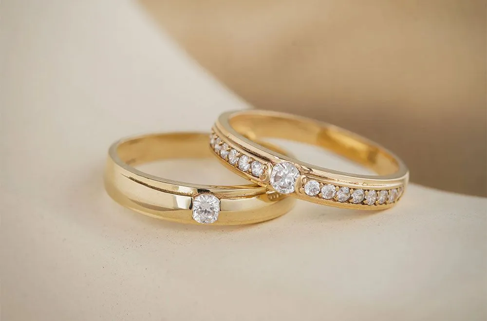 Nhẫn Cưới: Hướng Dẫn Chất Liệu, Giá Cả và Độ Bền