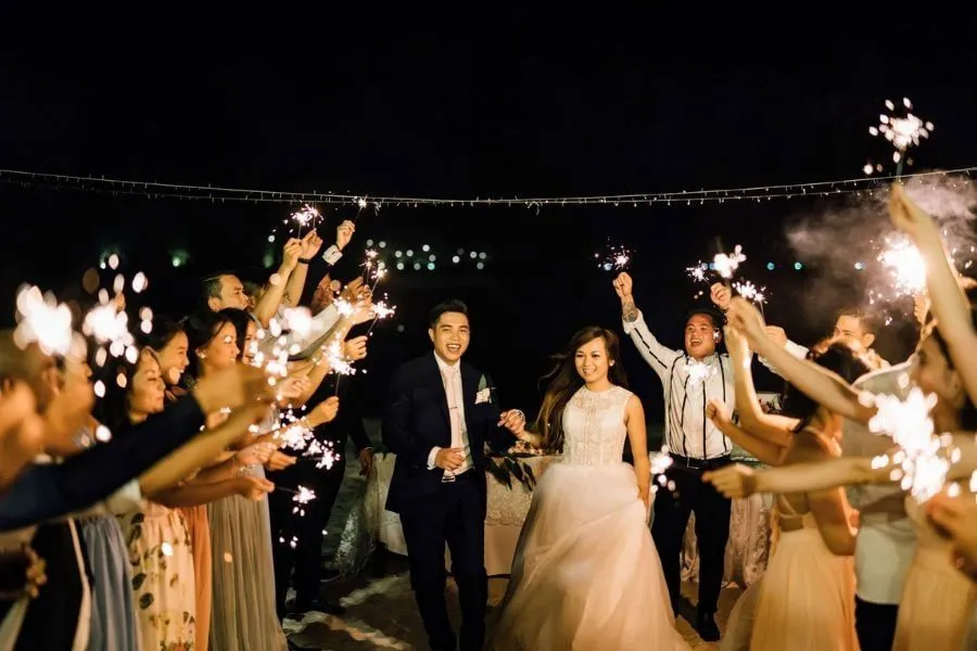 đám cưới độc bản