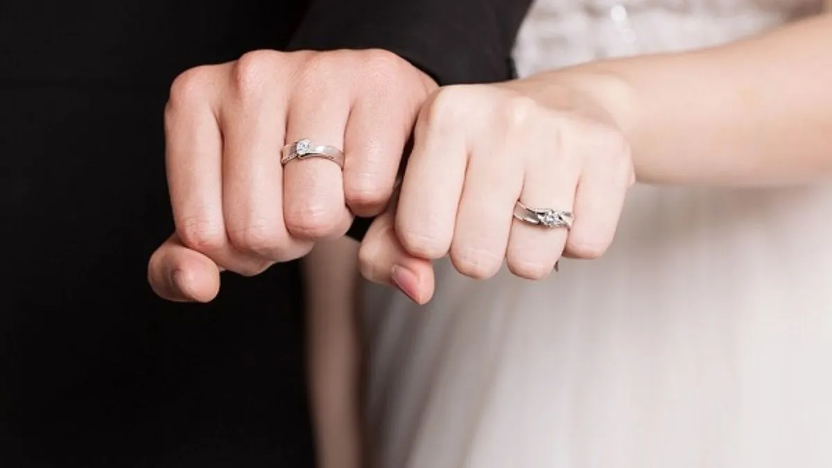 Minimalism là gì? Tại sao nhẫn cưới tối giản đang chiếm lĩnh thị trường?
