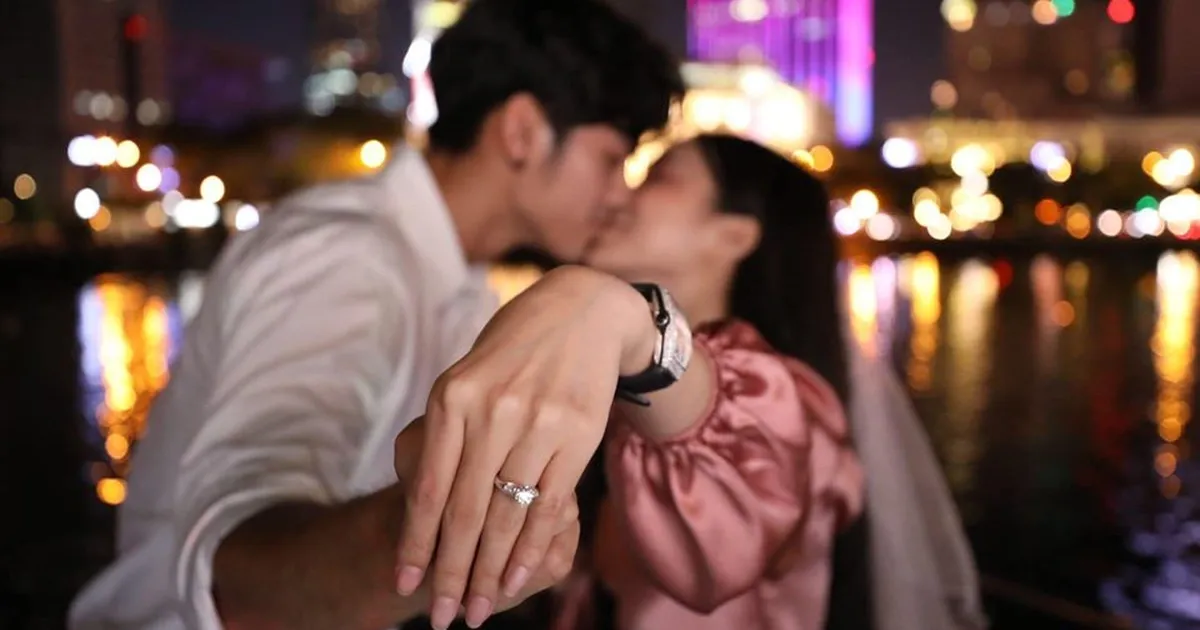 Nên mua nhẫn cưới trước bao lâu để chuẩn bị tốt nhất cho hôn lễ?