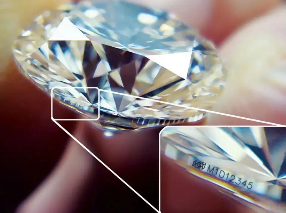 mã số kim cương 